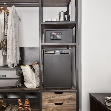 ホテル Delamar 4*sup-adults Only