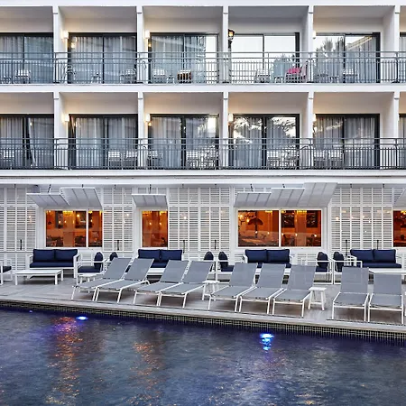 ホテル Delamar 4*sup-adults Only