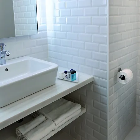 Delamar 4*sup-adults Only 4* יורט דה מאר